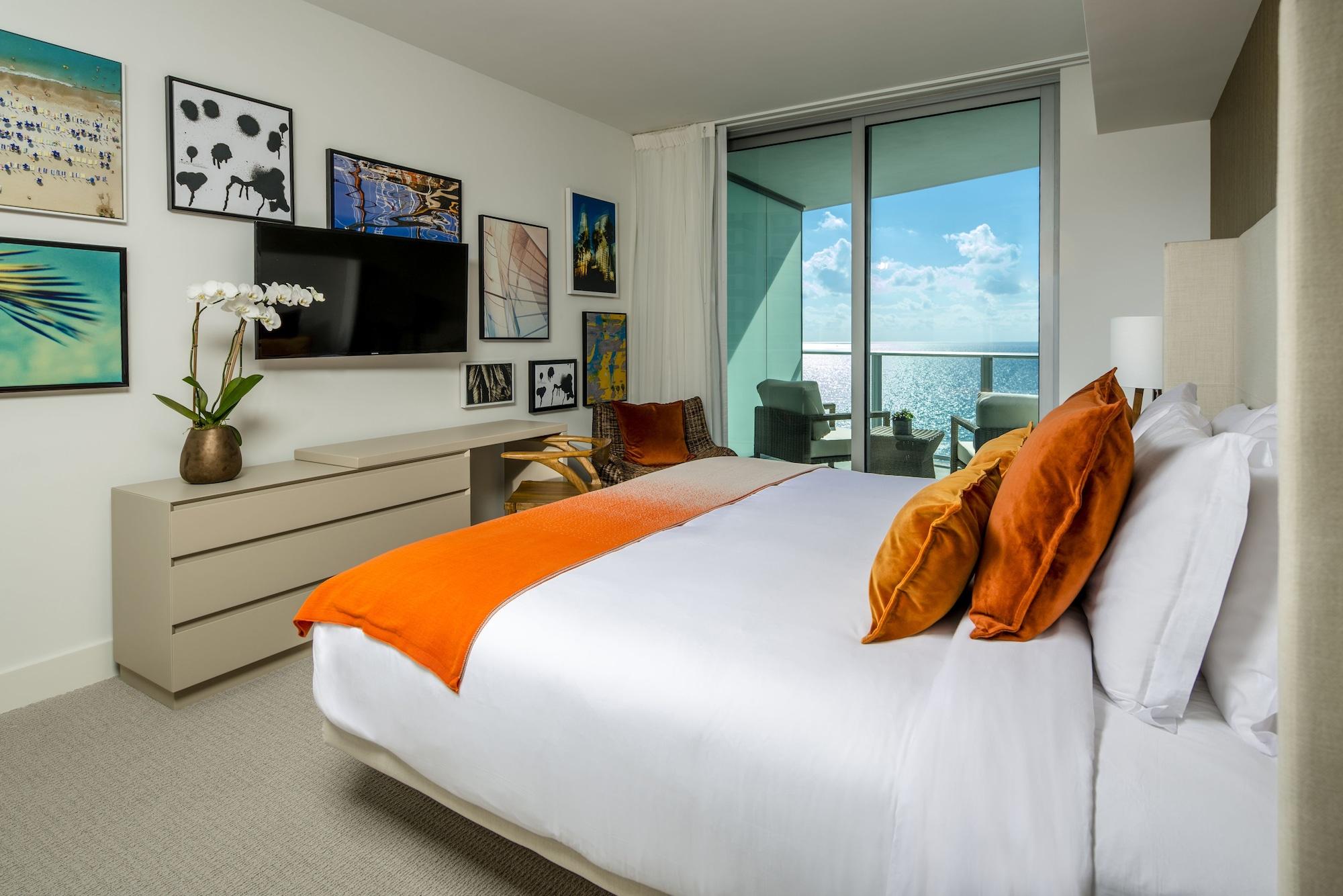Lyfe Resort & Residences Hollywood Bagian luar foto