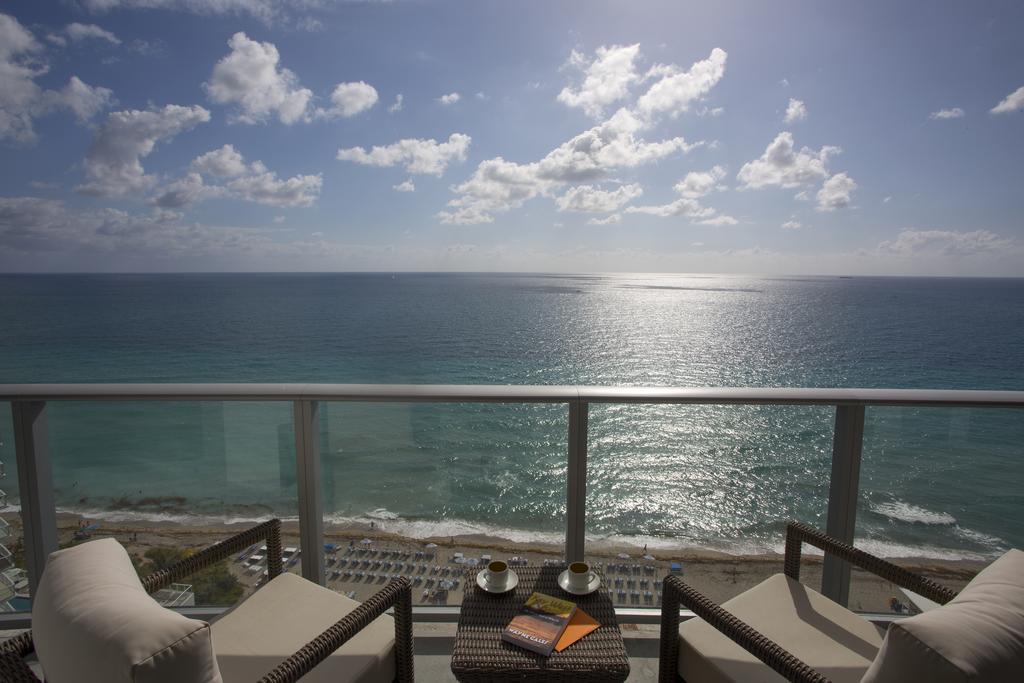 Lyfe Resort & Residences Hollywood Bagian luar foto
